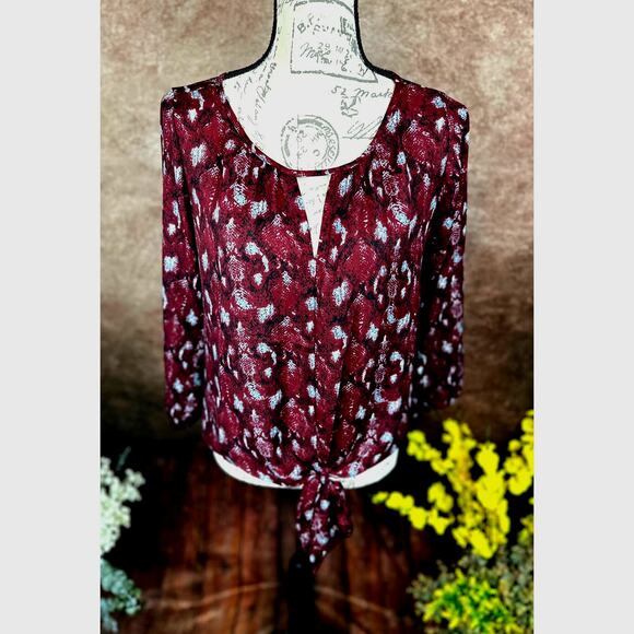 West Kei Veronica Tie Front Blouse Burgundy Snake size S - Picture 7 of 11